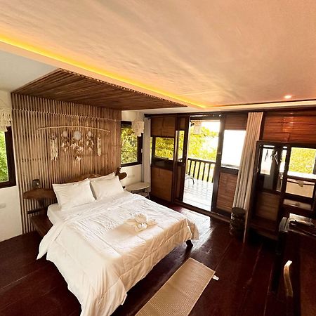 Patrick'S On The Beach Resort Хенерал Луна Екстериор снимка
