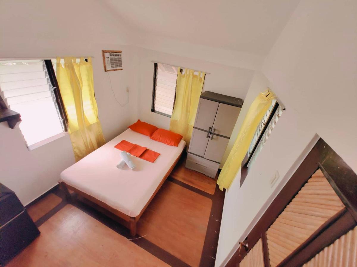 Patrick'S On The Beach Resort Хенерал Луна Екстериор снимка